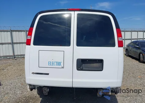 2020 Chevrolet Express Cargo Rwd 2500 Regular Wheelbase Wt из США, поврежденный, VIN 1GCWGAFG8L1266252